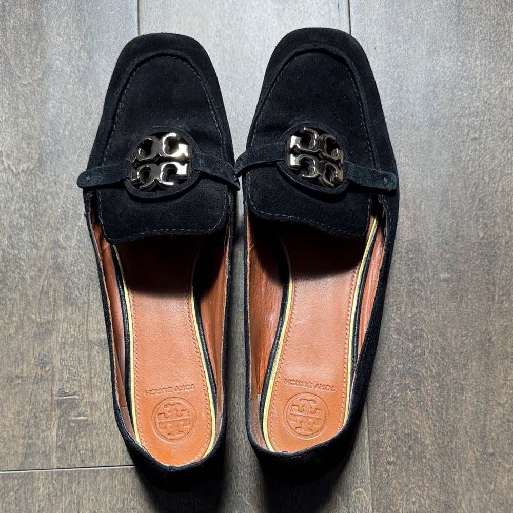 Tory Burch Black Suede Logo Loafers Women’s 7 Block Heel Square Toe